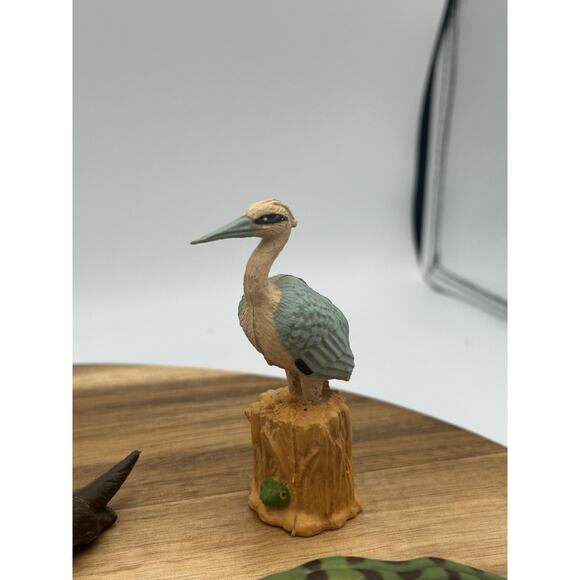 K&M International River Wildlife Animal Figures Lot Heron Bear Otter Turtle Fish - Picture 2 of 16